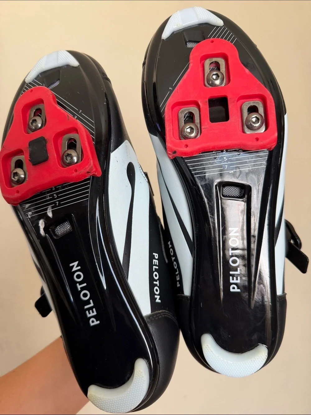 Peloton Cycling Shoes, Black, EU Size 40 (US Men - Size 7.5, US Women - Size 9)